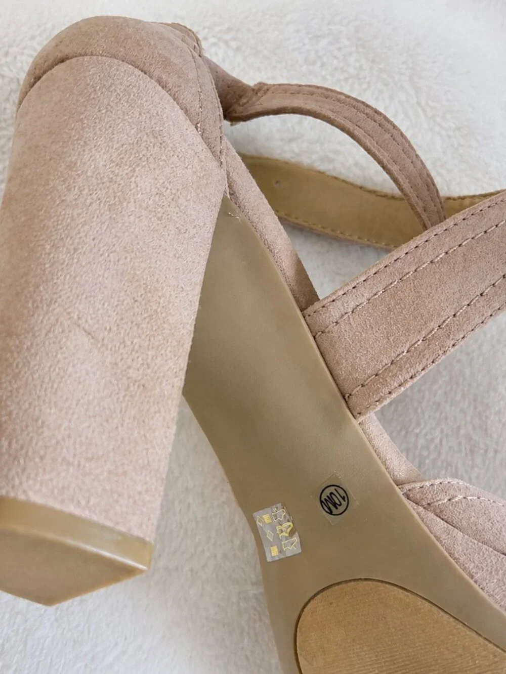 Chinese Laundry All Access Dusty Taupe Block Heel Sandals Size 10M